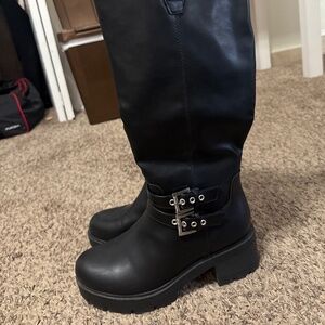 Like-new black mid-calf moto boots